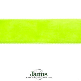 VELVET RIBBON - APPLE GREEN