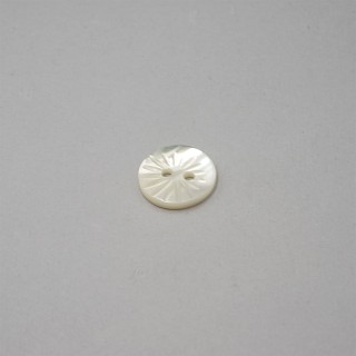 2-HOLES TROCAS MOTHER OF PEARL BUTTON - WHITE