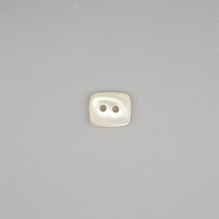 2-HOLES AUSTRALIA MOTHER OF PEARL BUTTON - WHITE