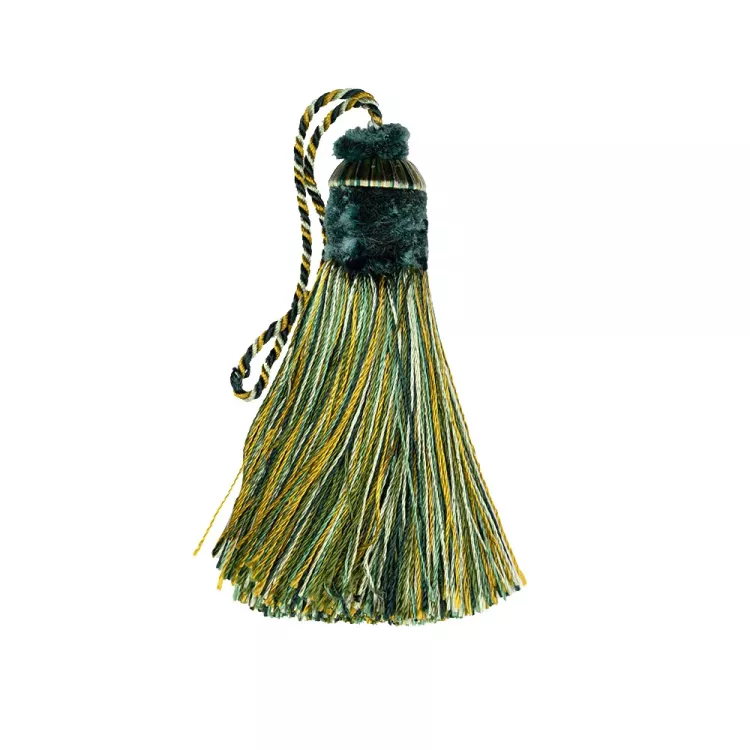 VELVET KEY TASSEL WITH THREADS - GREEN